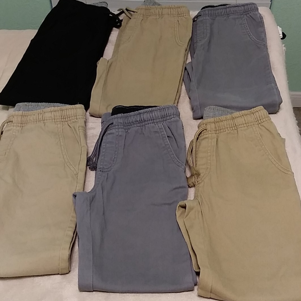 Bunddle of 6 boys pants